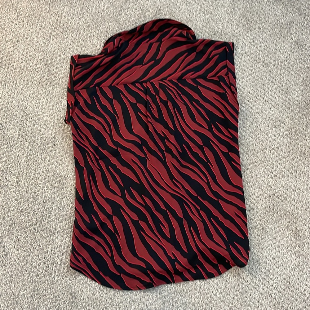 Express Blouse - Picture 3 of 3